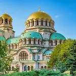 Spacious Apartment Next To South Park Просторен Апартамент До Южен Парк Top Location