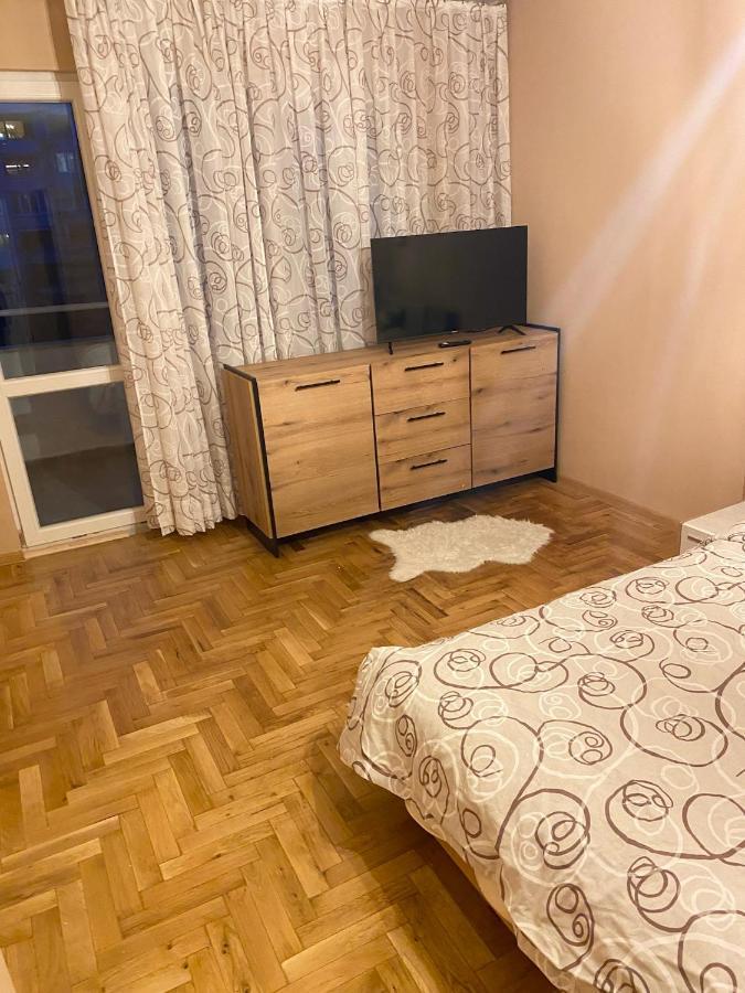 Apartament Spacious Next To South Park просторен до южен парк Location Sofia