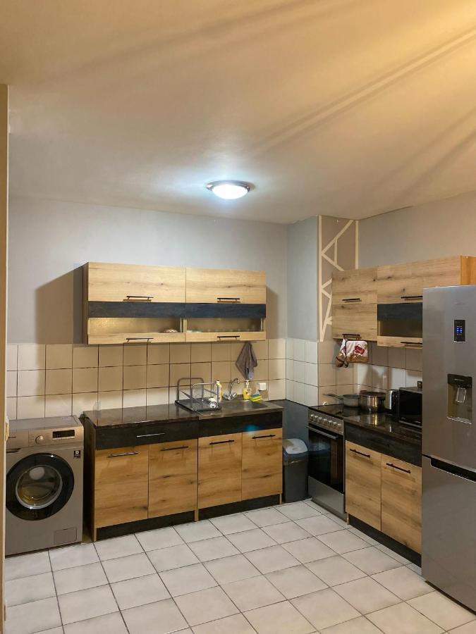 Spacious Next To South Park просторен до южен парк Location Sofia